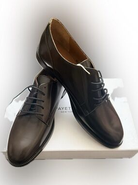 Women’s dark brown oxfords lace up shoes